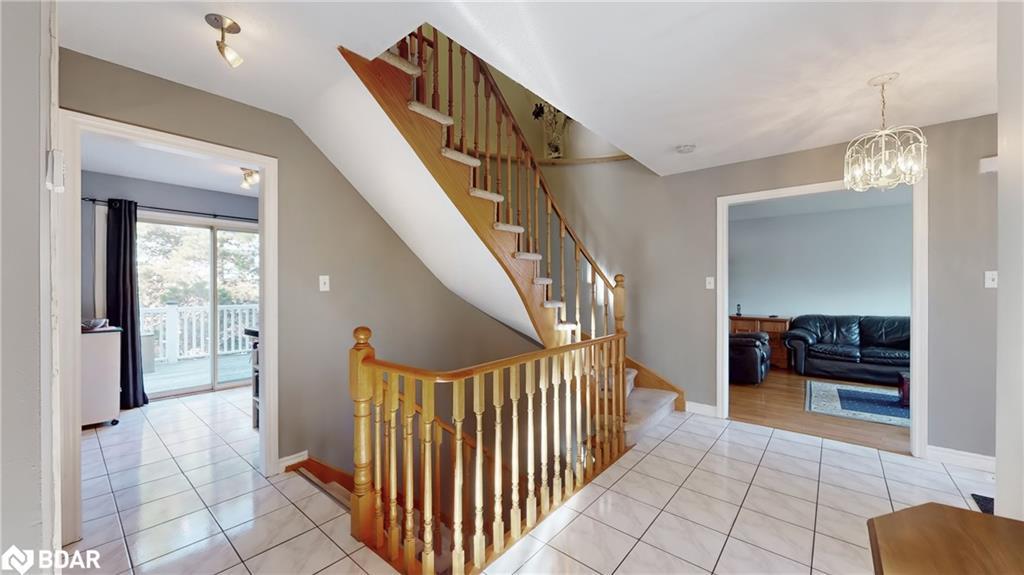 4 Trillium Crescent, Barrie, ON - Indoor Photo Showing Other Room