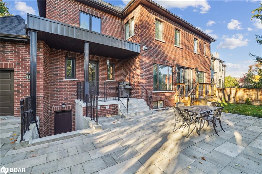 68 Walmer Road, Richmond Hill, ON - Outdoor With Deck Patio Veranda