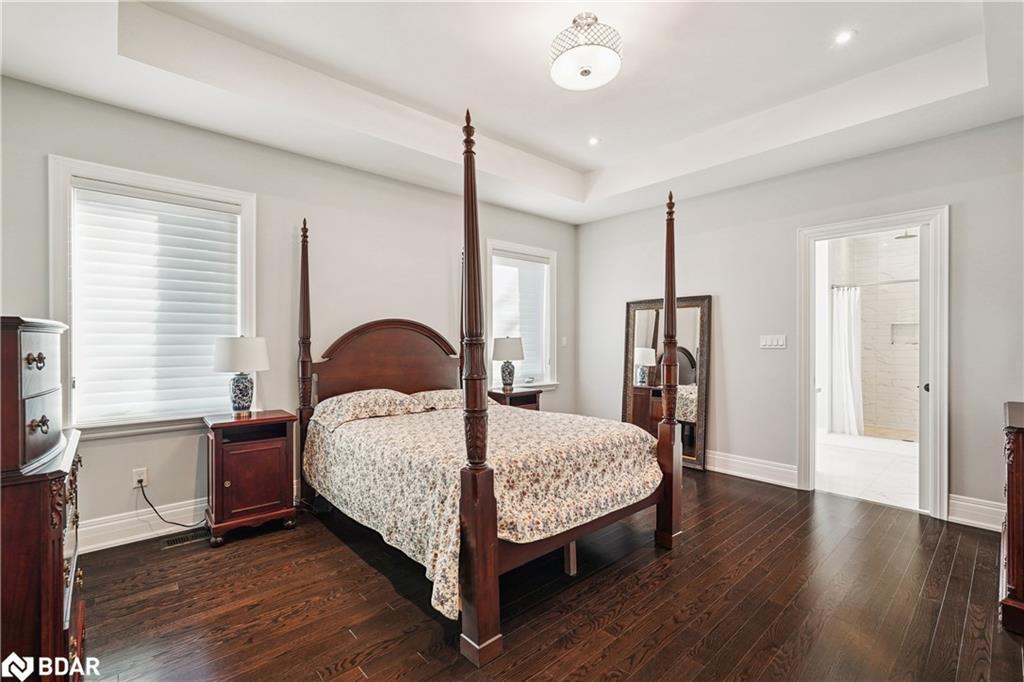 68 Walmer Road, Richmond Hill, ON - Indoor Photo Showing Bedroom