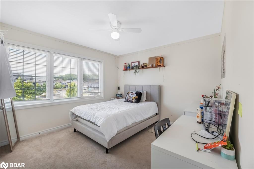 206 Isabella Drive, Orillia, ON - Indoor Photo Showing Bedroom