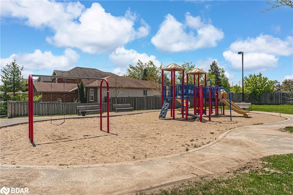 35-209 Harvie Road, Barrie, ON - Outdoor