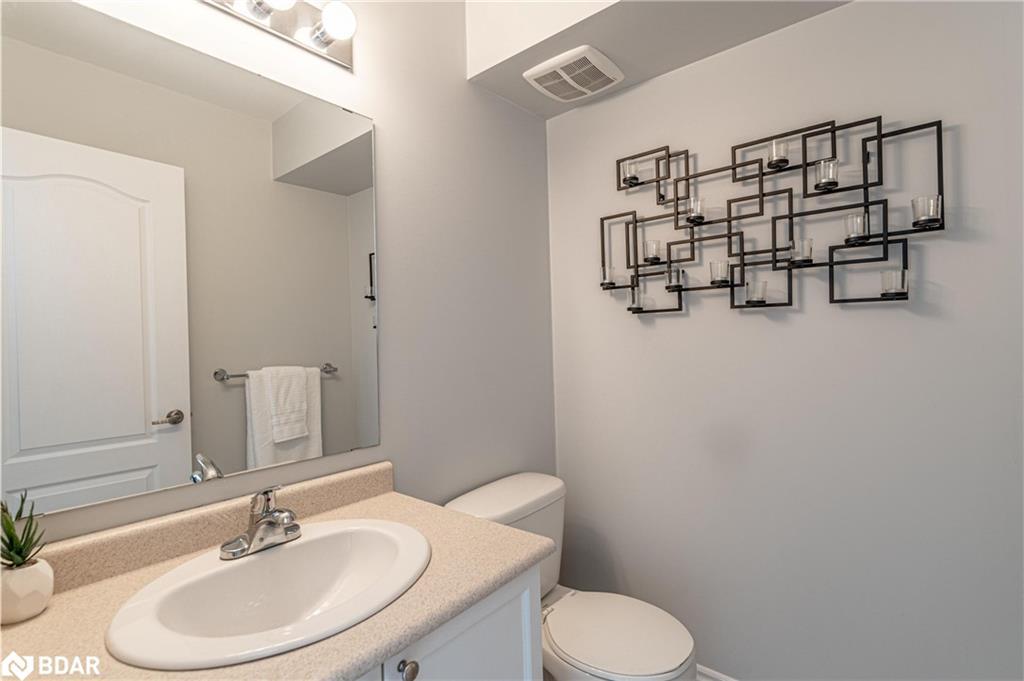 35-209 Harvie Road, Barrie, ON - Indoor Photo Showing Bathroom