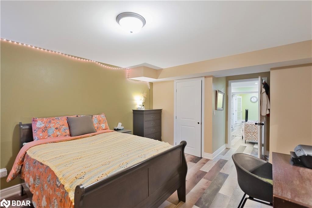 87 Tutela Heights Road, Brantford, ON - Indoor Photo Showing Bedroom