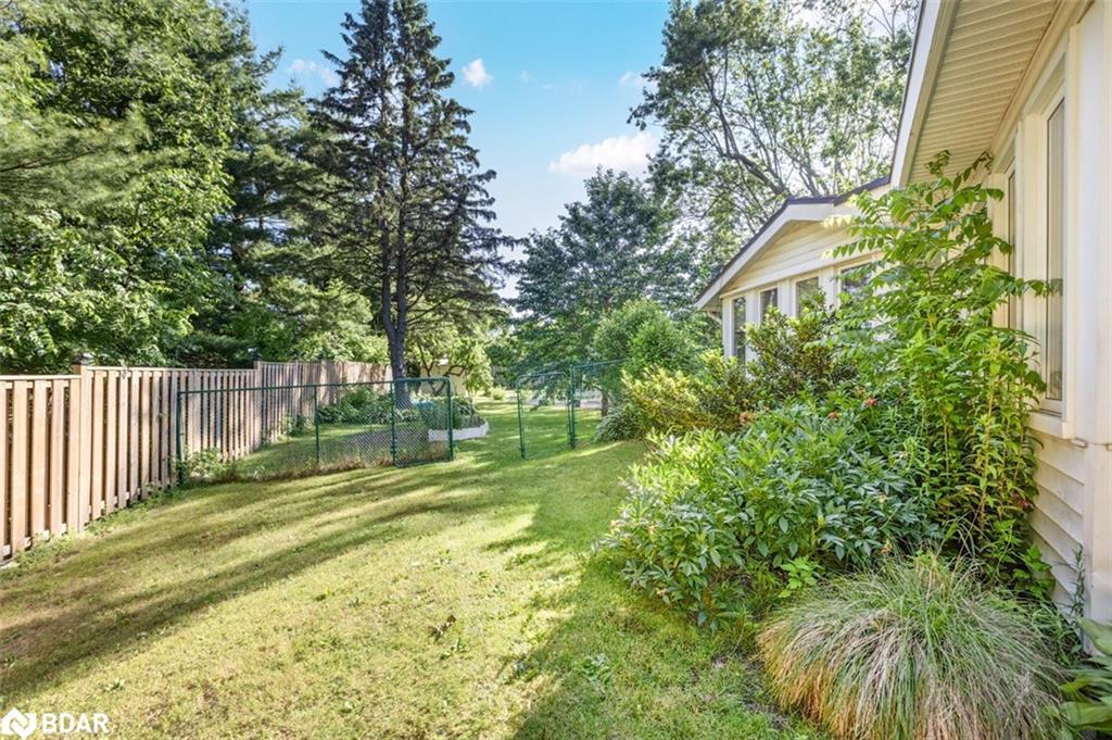 87 Tutela Heights Road, Brantford, ON - Outdoor