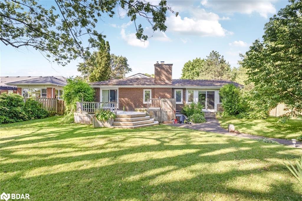 87 Tutela Heights Road, Brantford, ON - Outdoor