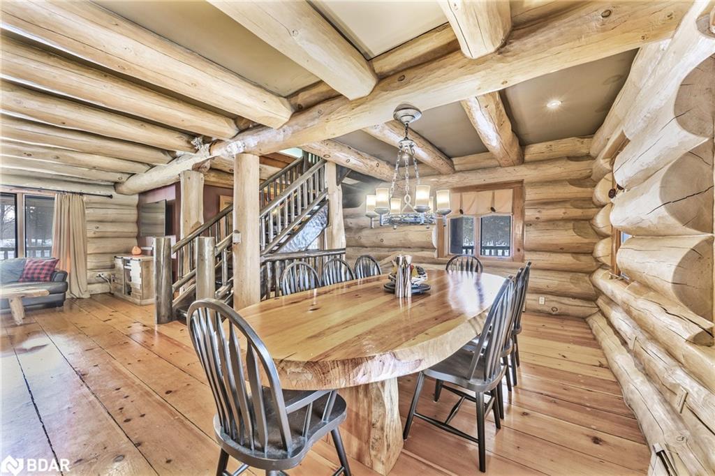 118 Highland Drive, Oro-Medonte, ON - Indoor Photo Showing Dining Room