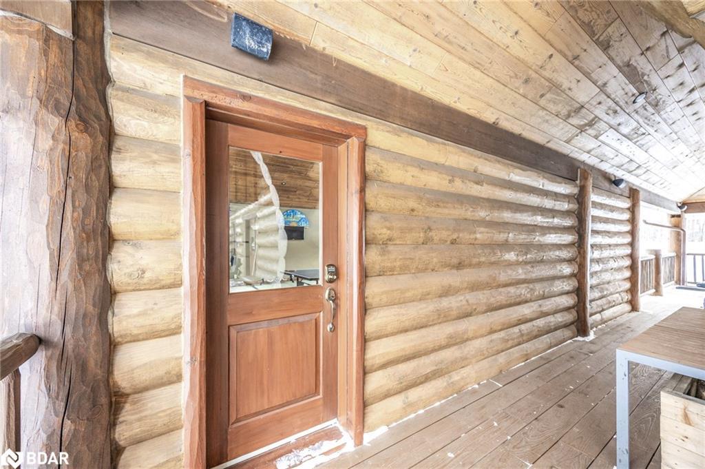 118 Highland Drive, Oro-Medonte, ON - With Exterior