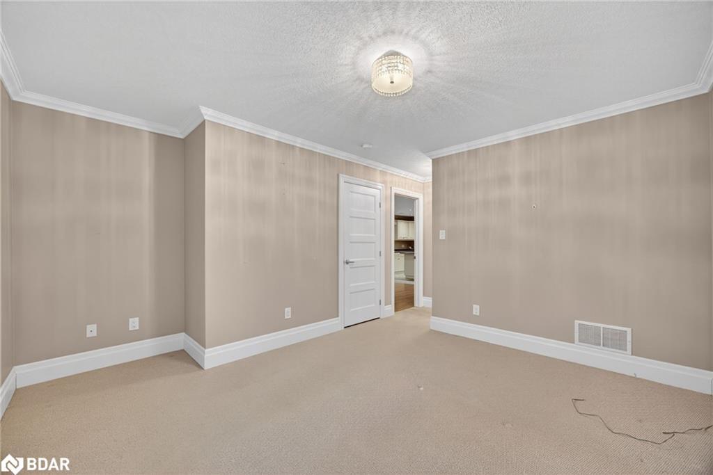 53 Clover Crescent, Wasaga Beach, ON - Indoor Photo Showing Other Room