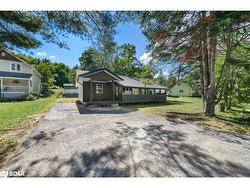 597 High Street Georgian Bay, ON P0C 1H0