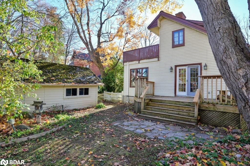 146 West Street N, Orillia, ON - Outdoor