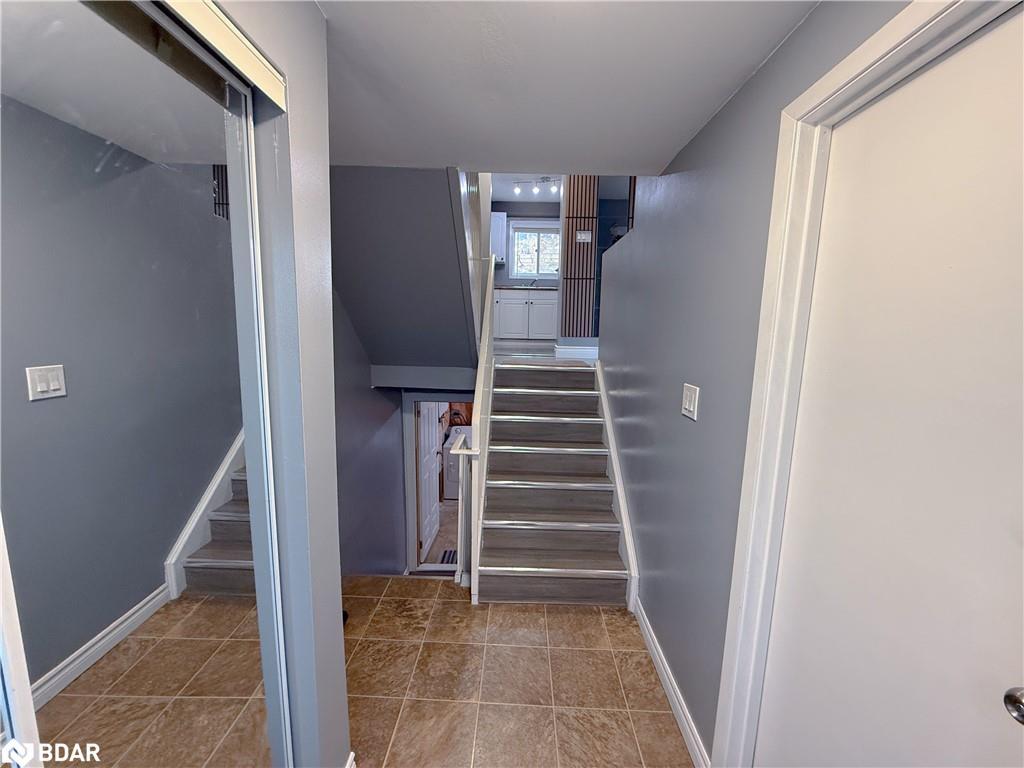 10-648 Doon Village Road, Kitchener, ON - Indoor Photo Showing Other Room