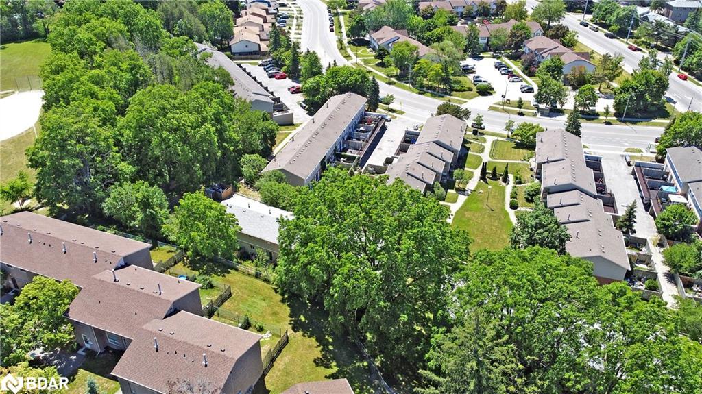 10-648 Doon Village Road, Kitchener, ON - Outdoor With View