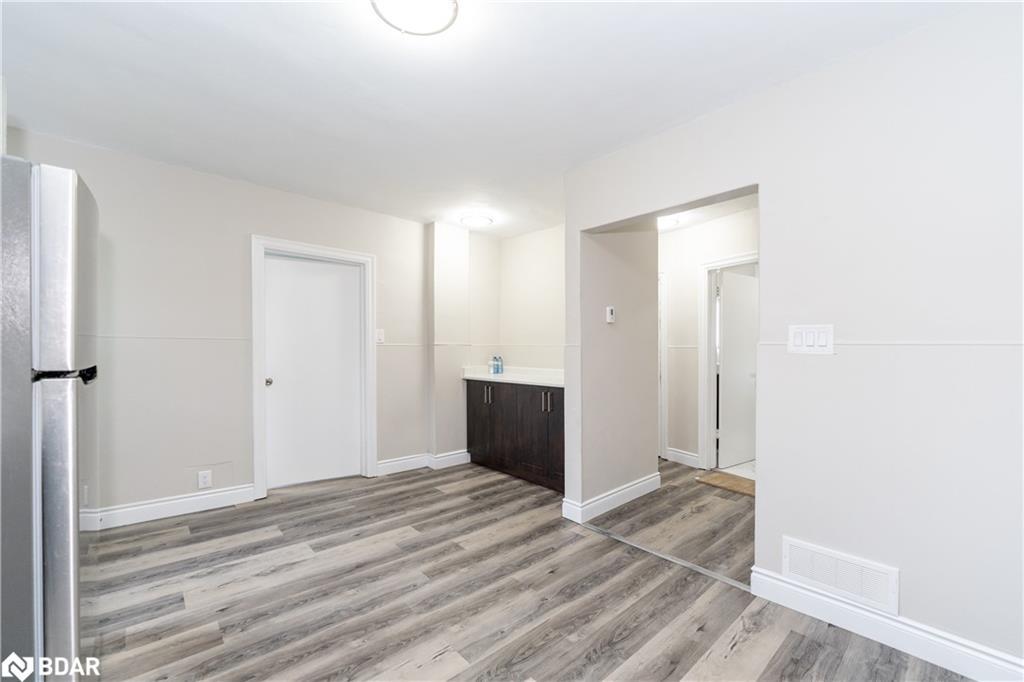 2178 6 Highway, Hamilton, ON - Indoor Photo Showing Other Room