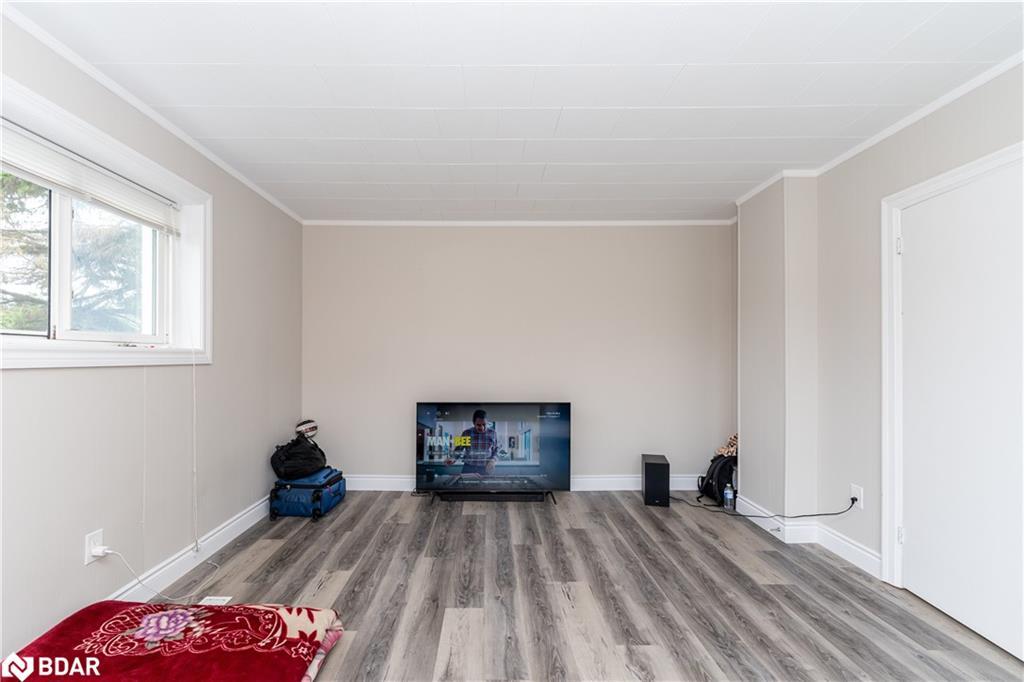 2178 6 Highway, Hamilton, ON - Indoor