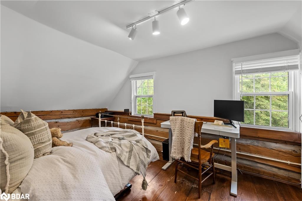70 Cowans Crescent, Omemee, ON - Indoor Photo Showing Bedroom