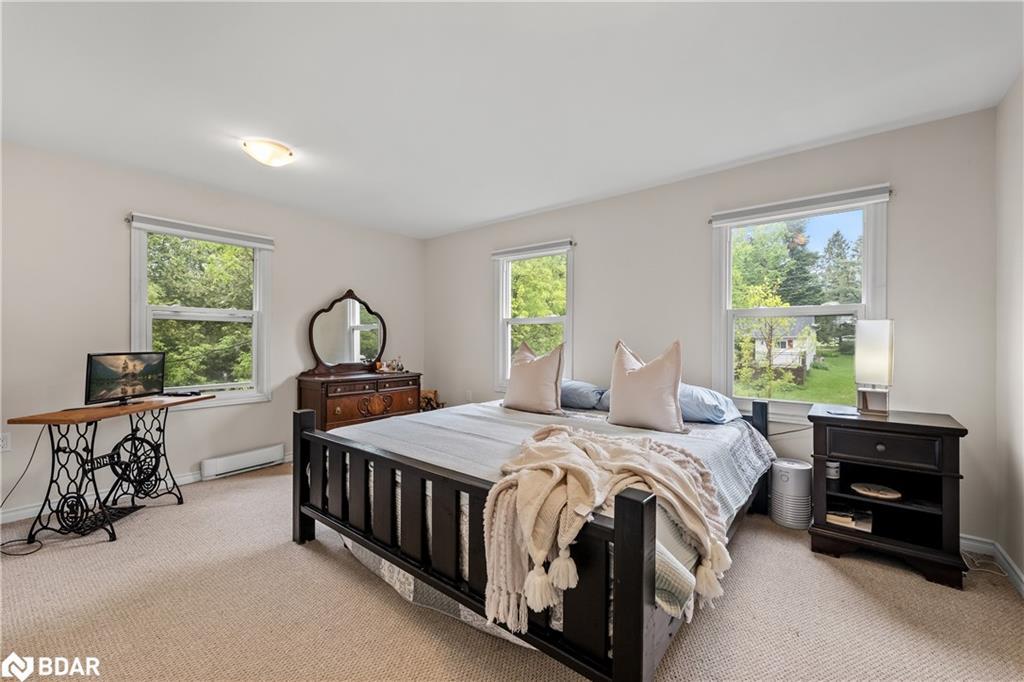 70 Cowans Crescent, Omemee, ON - Indoor Photo Showing Bedroom