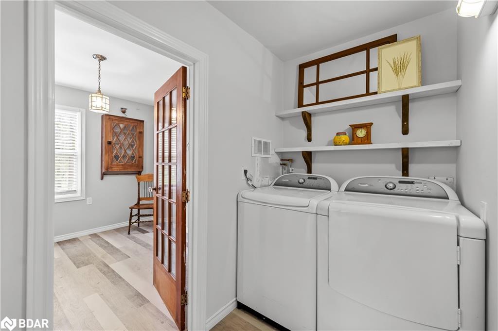 70 Cowans Crescent, Omemee, ON - Indoor Photo Showing Laundry Room