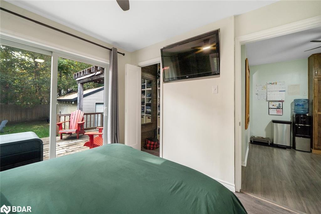 1182 5 Line S, Oro-Medonte, ON - Indoor Photo Showing Bedroom