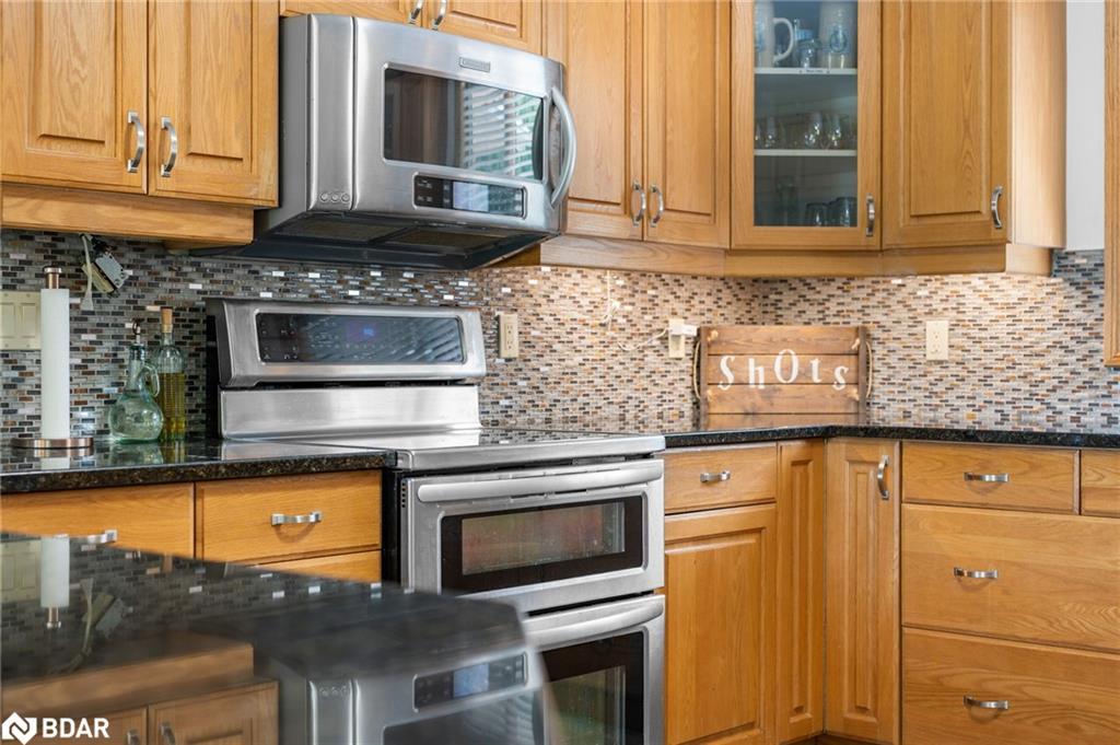 58 Niagara Road, Nipissing, ON - Indoor Photo Showing Kitchen
