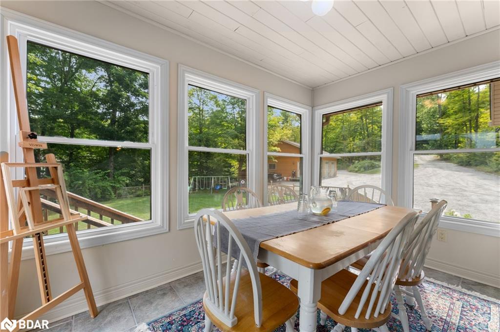 58 Niagara Road, Nipissing, ON - Indoor Photo Showing Dining Room