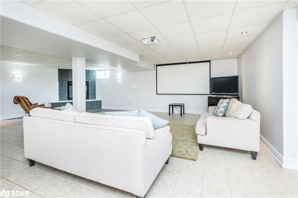 285017 County Road 10, Amaranth, ON - Indoor