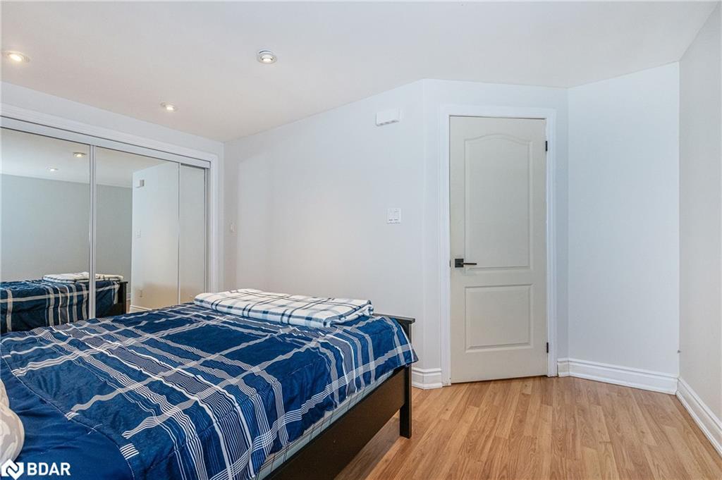 285017 County Road 10, Amaranth, ON - Indoor Photo Showing Bedroom