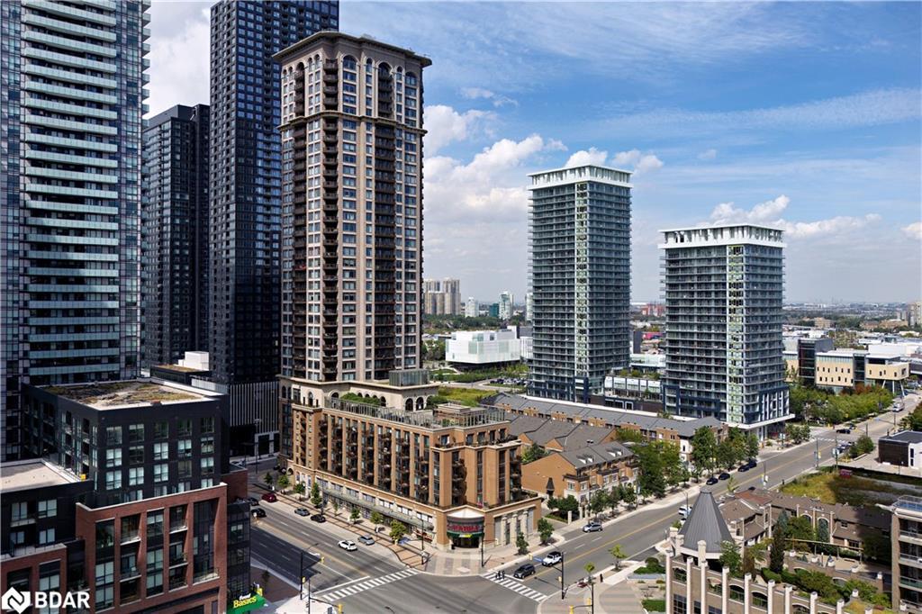 307-385 Prince Of Wales Drive, Mississauga, ON - Outdoor With Facade