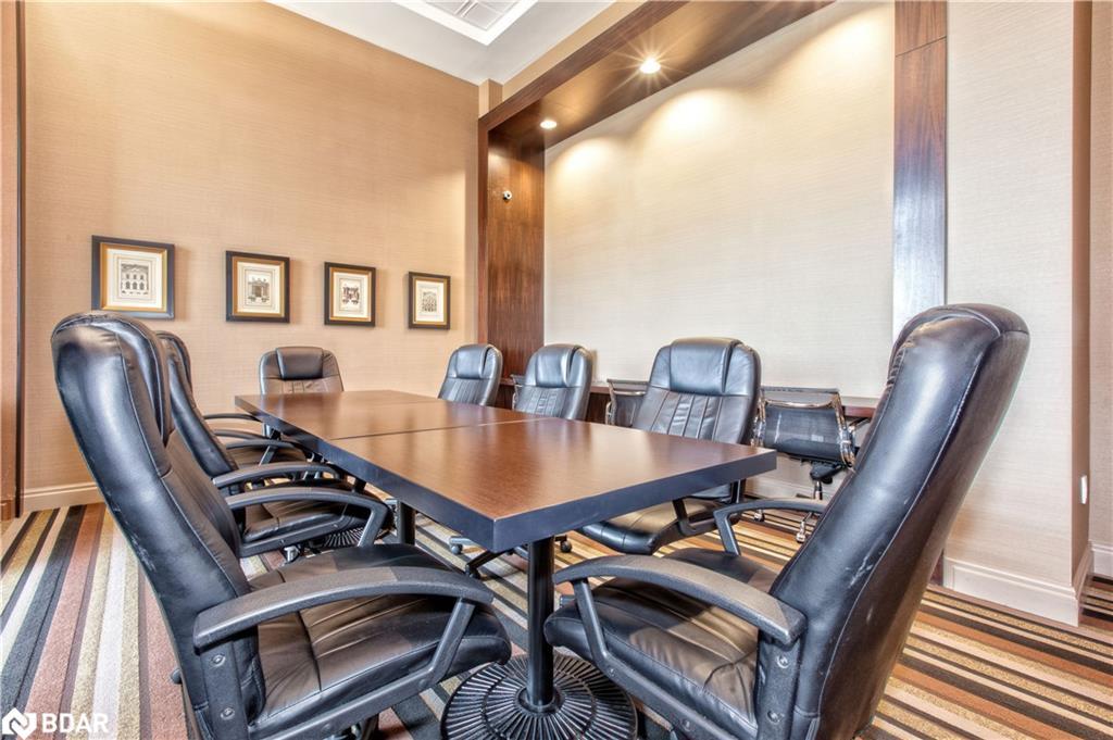 307-385 Prince Of Wales Drive, Mississauga, ON - Indoor Photo Showing Office