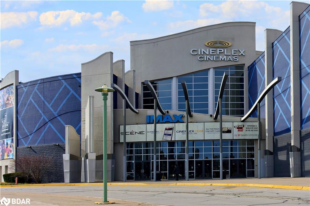 307-385 Prince Of Wales Drive, Mississauga, ON - Outdoor