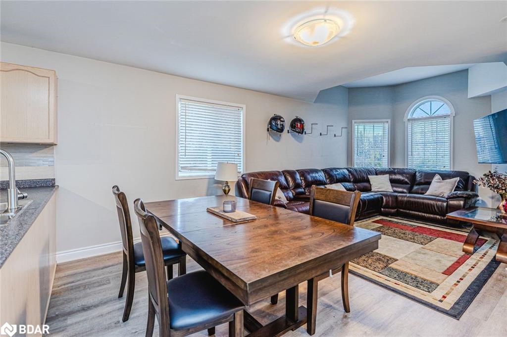 30 Hewitt Place, Barrie, ON - Indoor