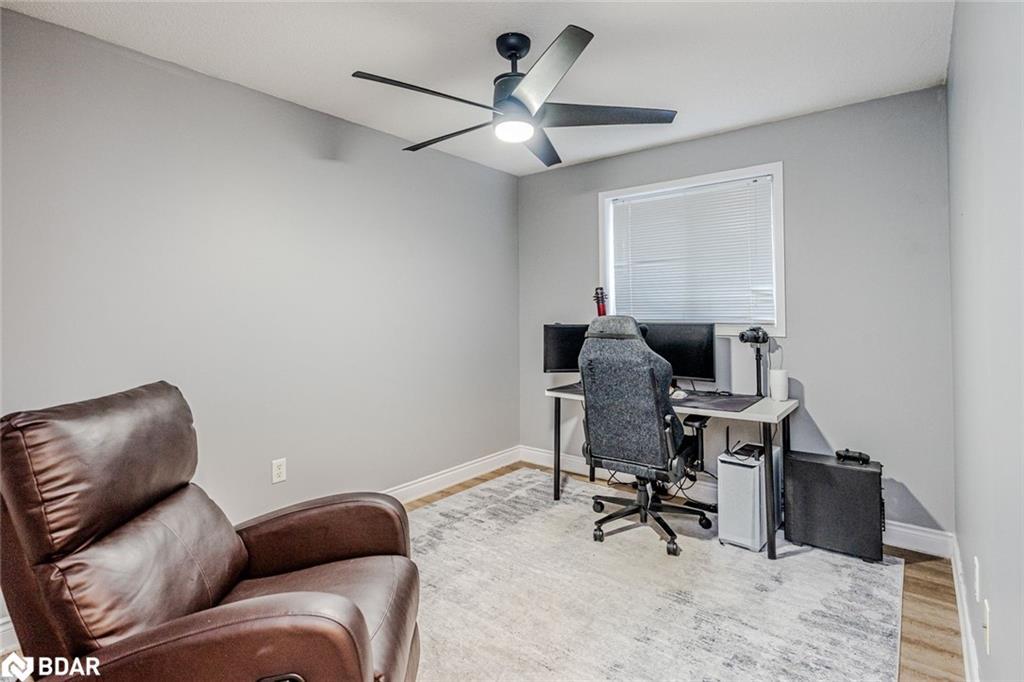 30 Hewitt Place, Barrie, ON - Indoor Photo Showing Office