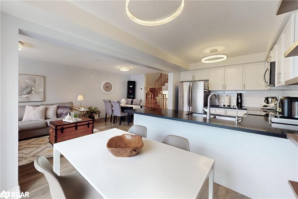 913 Fetchison Drive, Oshawa, ON - Indoor