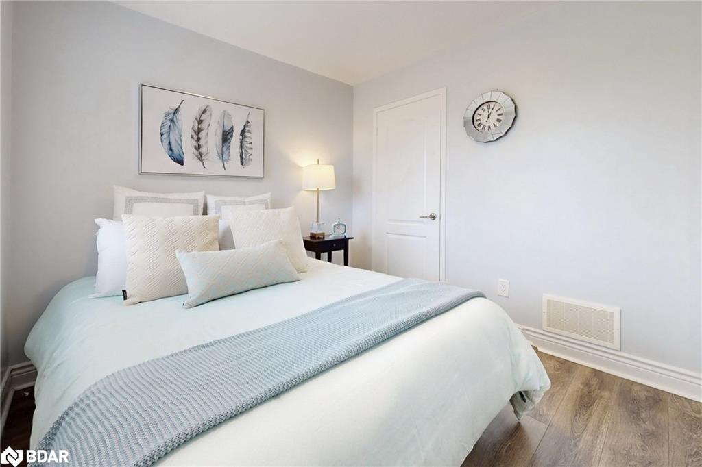 913 Fetchison Drive, Oshawa, ON - Indoor Photo Showing Bedroom