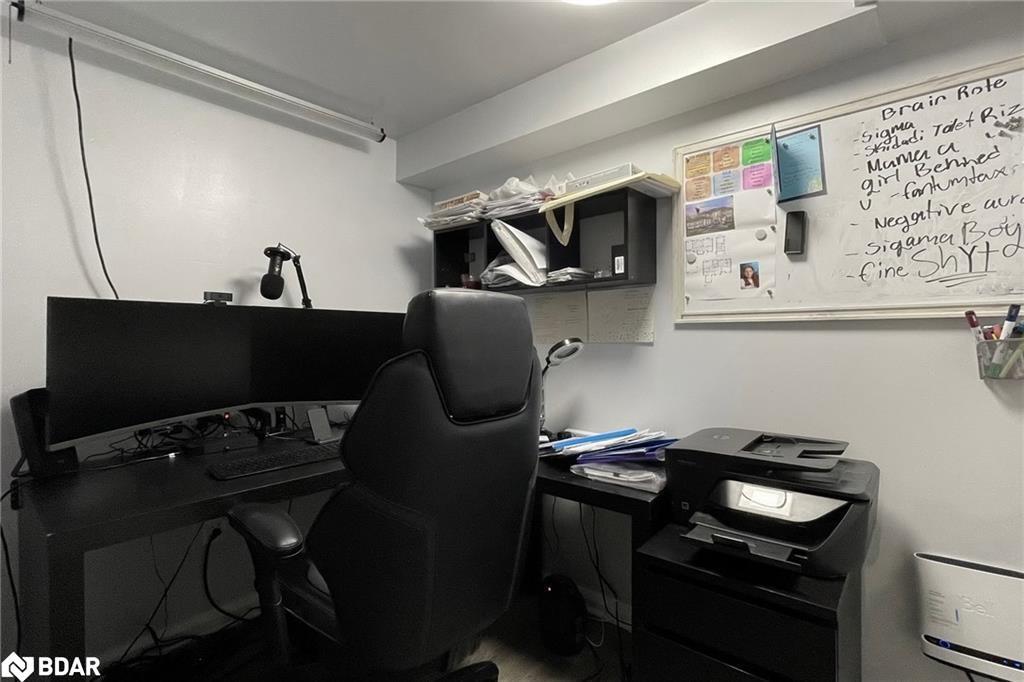 913 Fetchison Drive, Oshawa, ON - Indoor