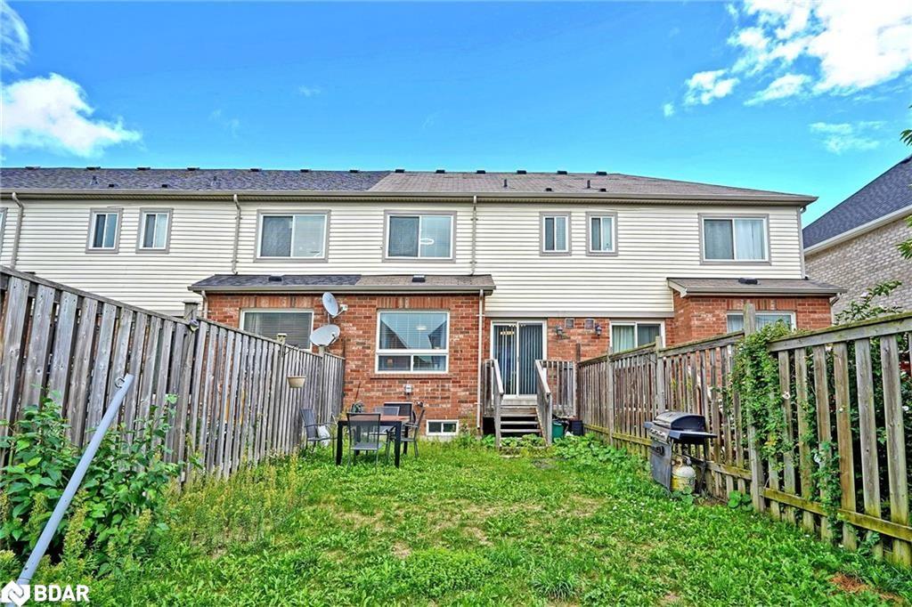 913 Fetchison Drive, Oshawa, ON - Outdoor
