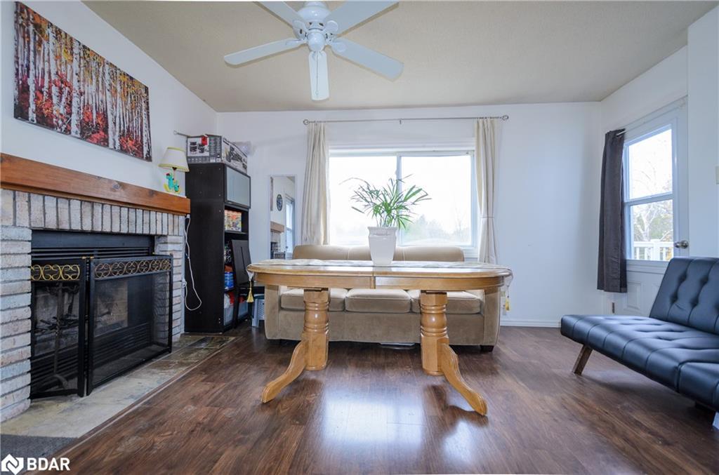 57-19 Dawson Drive, Collingwood, ON - Indoor With Fireplace