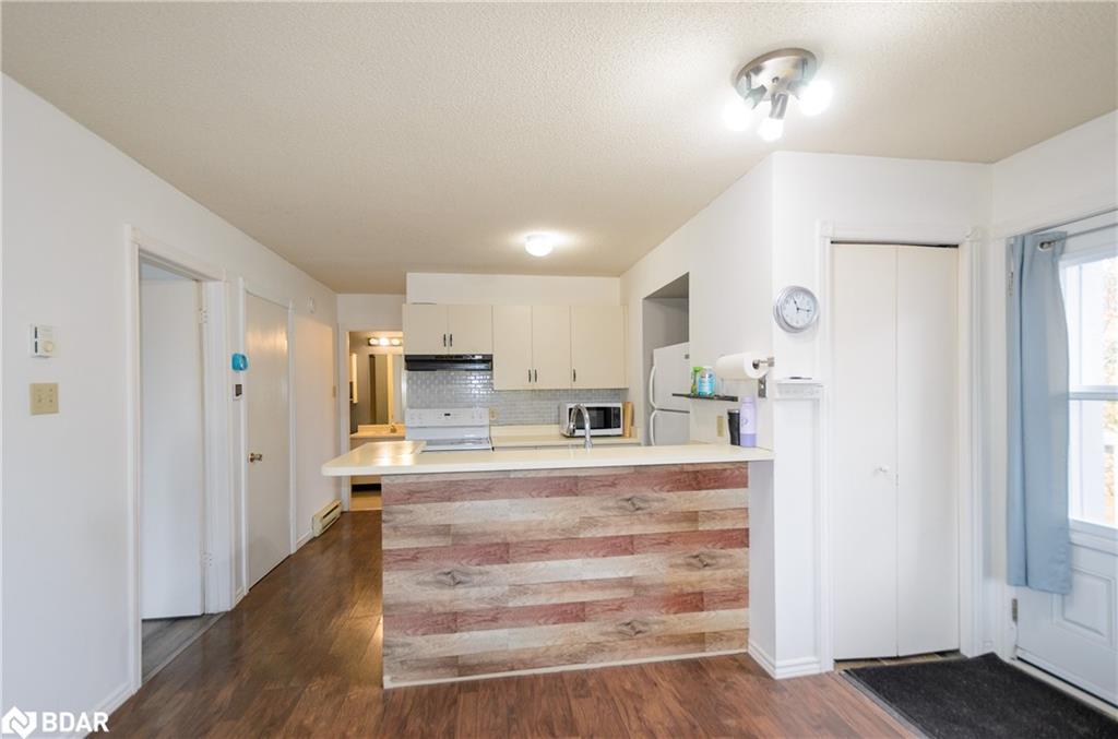 57-19 Dawson Drive, Collingwood, ON - Indoor Photo Showing Kitchen