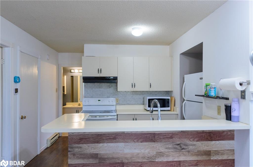 57-19 Dawson Drive, Collingwood, ON - Indoor Photo Showing Kitchen