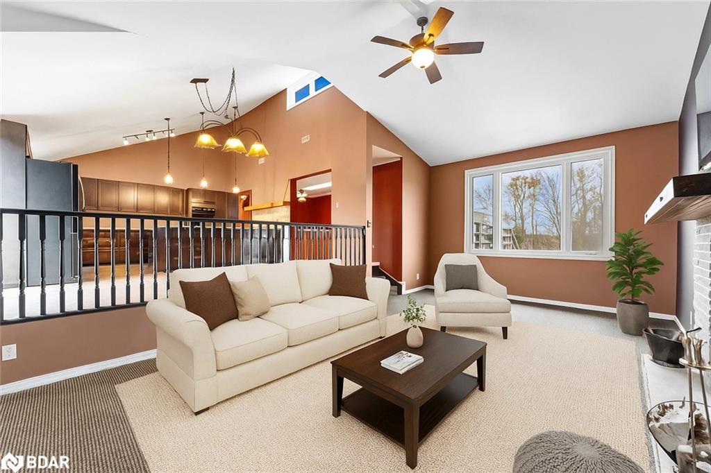 2717 3/4 Sunn Side Side Road, New Lowell, ON - Indoor Photo Showing Living Room