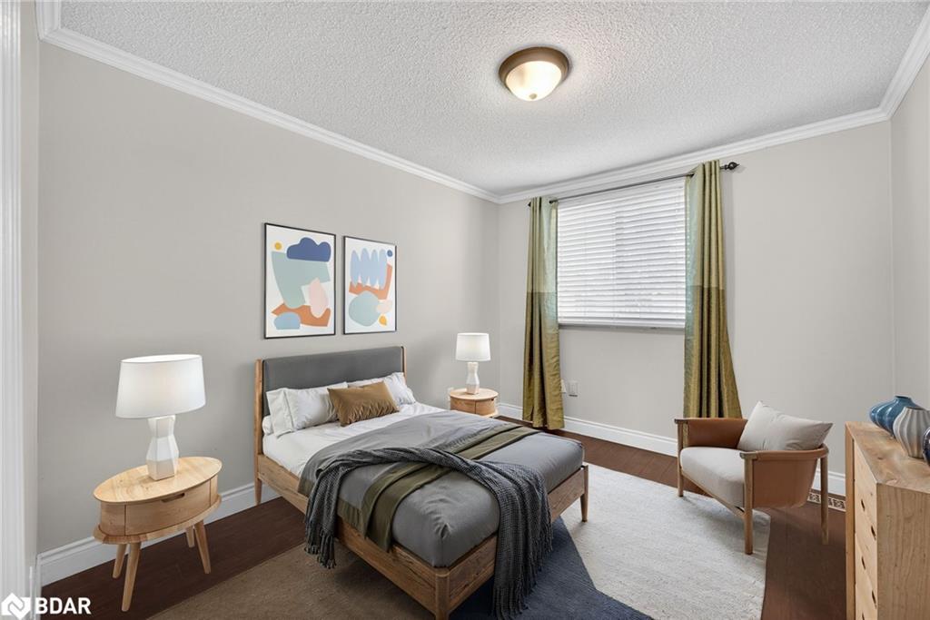 35 Glenridge Road, Barrie, ON - Indoor Photo Showing Bedroom