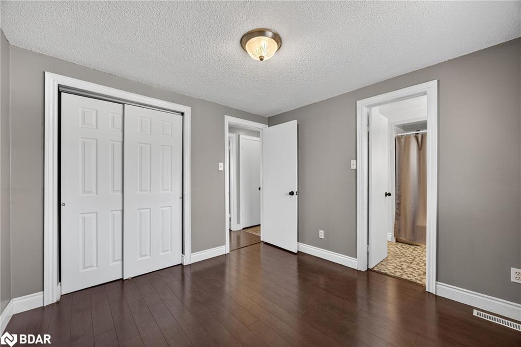 35 Glenridge Road, Barrie, ON - Indoor Photo Showing Other Room