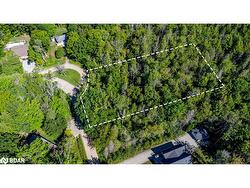 38 Lasalle Trail Tiny, ON L9M 0G3