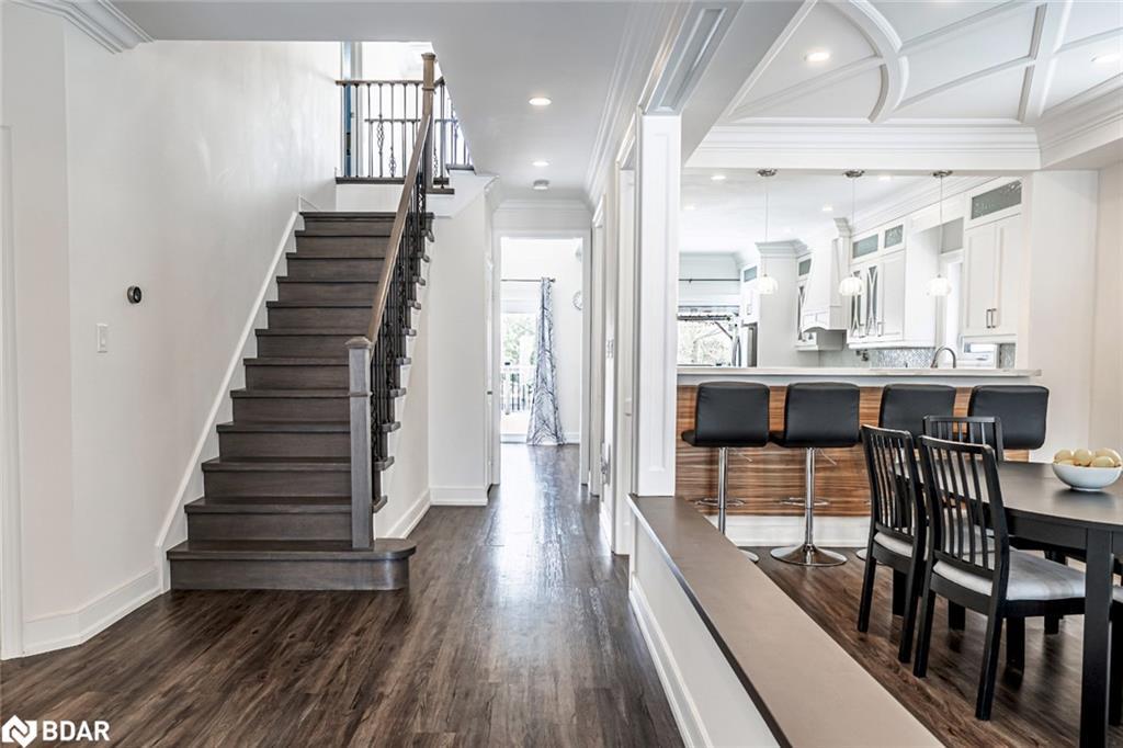 99 Mcintyre Drive, Barrie, ON - Indoor