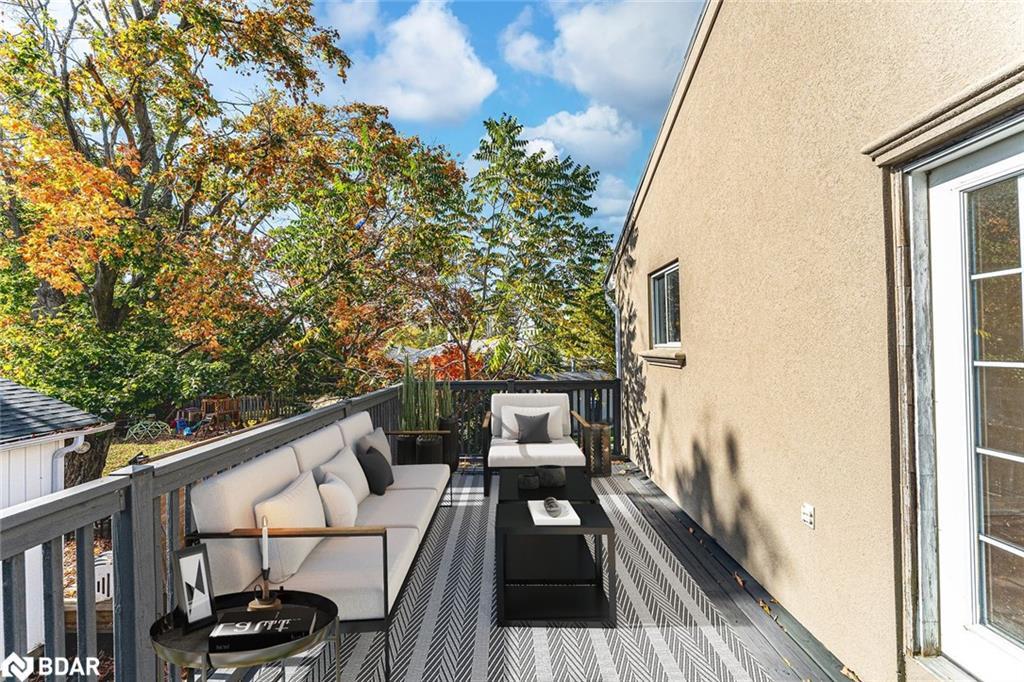 262 Duckworth Street, Barrie, ON - Outdoor With Balcony With Exterior