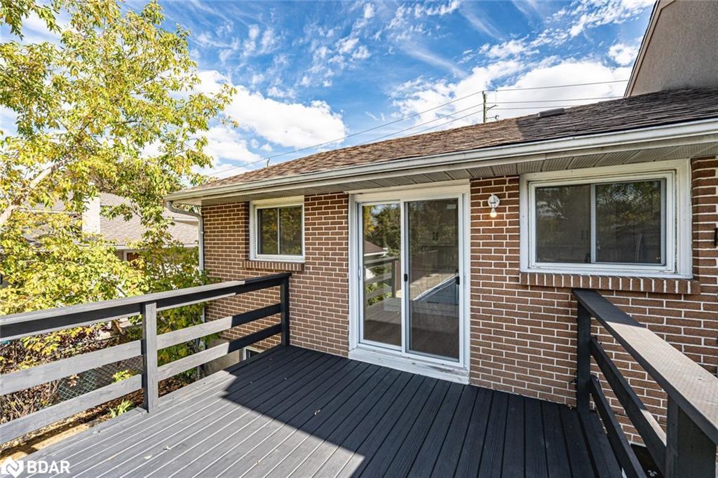 262 Duckworth Street, Barrie, ON - Outdoor