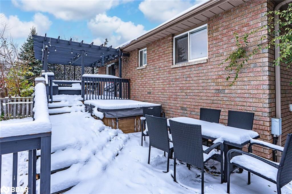 63 Mapleton Avenue, Barrie, ON - Outdoor With Deck Patio Veranda With Exterior