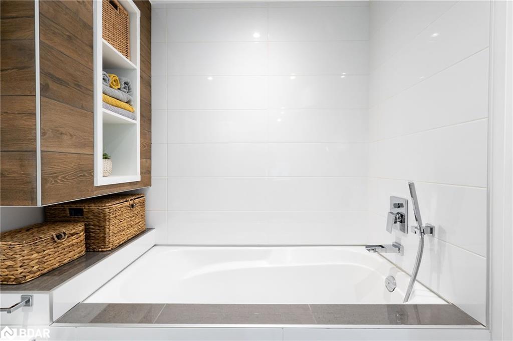 26 Emperor Drive, Brampton, ON - Indoor Photo Showing Bathroom