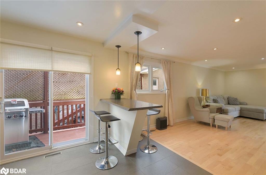 4207 Trapper Crescent, Mississauga, ON - Indoor