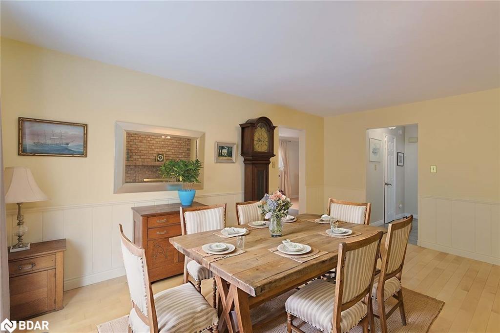 4207 Trapper Crescent, Mississauga, ON - Indoor Photo Showing Dining Room