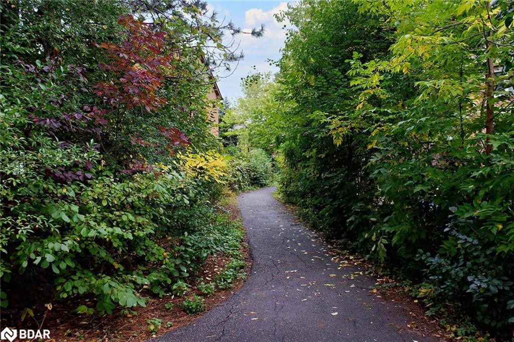 4207 Trapper Crescent, Mississauga, ON - Outdoor